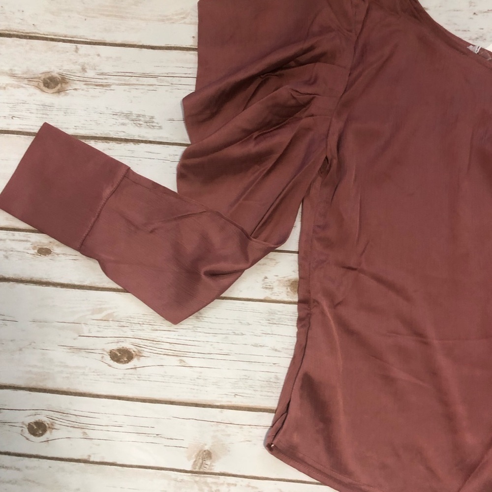 Lulumari Rose Mauve One Shoulder Top - Picture 5 of 7